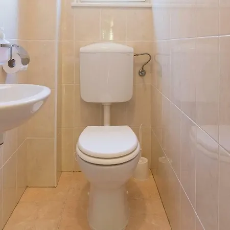 Two-bedroom With Sea View 09 Apartament *